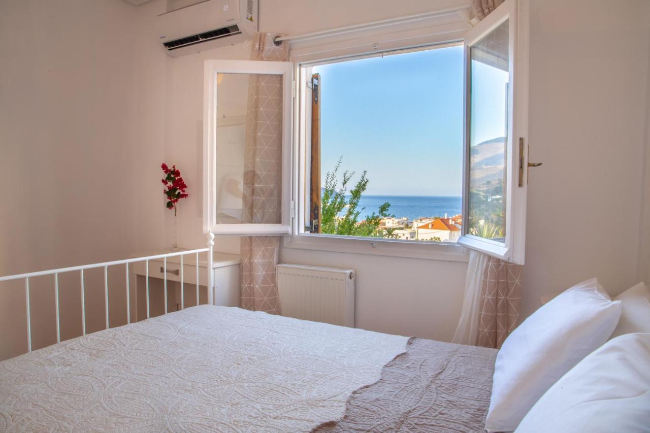Eleni'S Seaview House Apartment Ándros Екстериор снимка