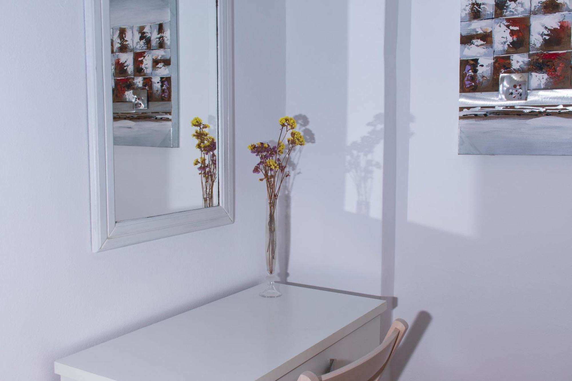Eleni'S Seaview House Apartment Ándros Екстериор снимка