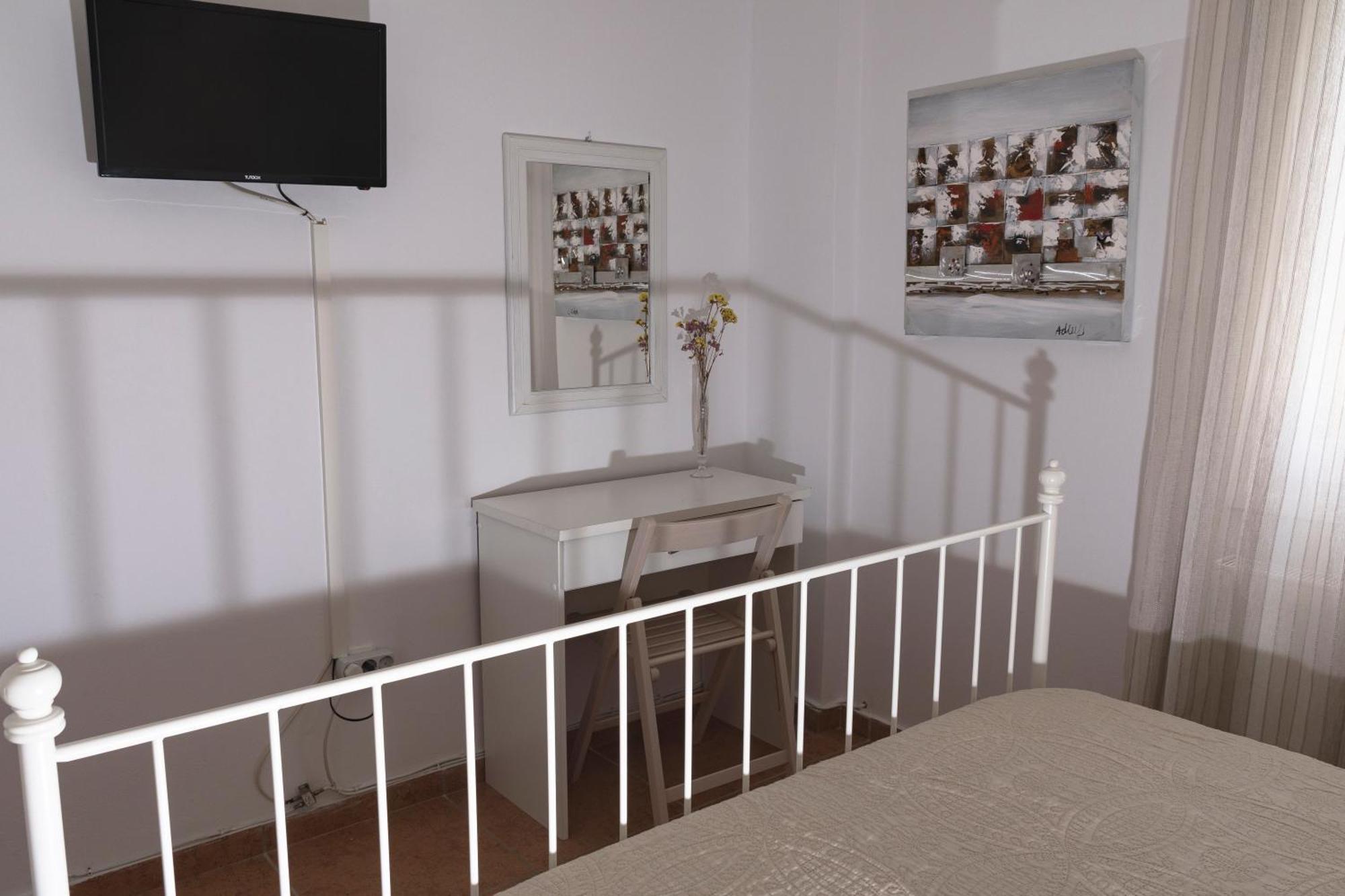 Eleni'S Seaview House Apartment Ándros Екстериор снимка